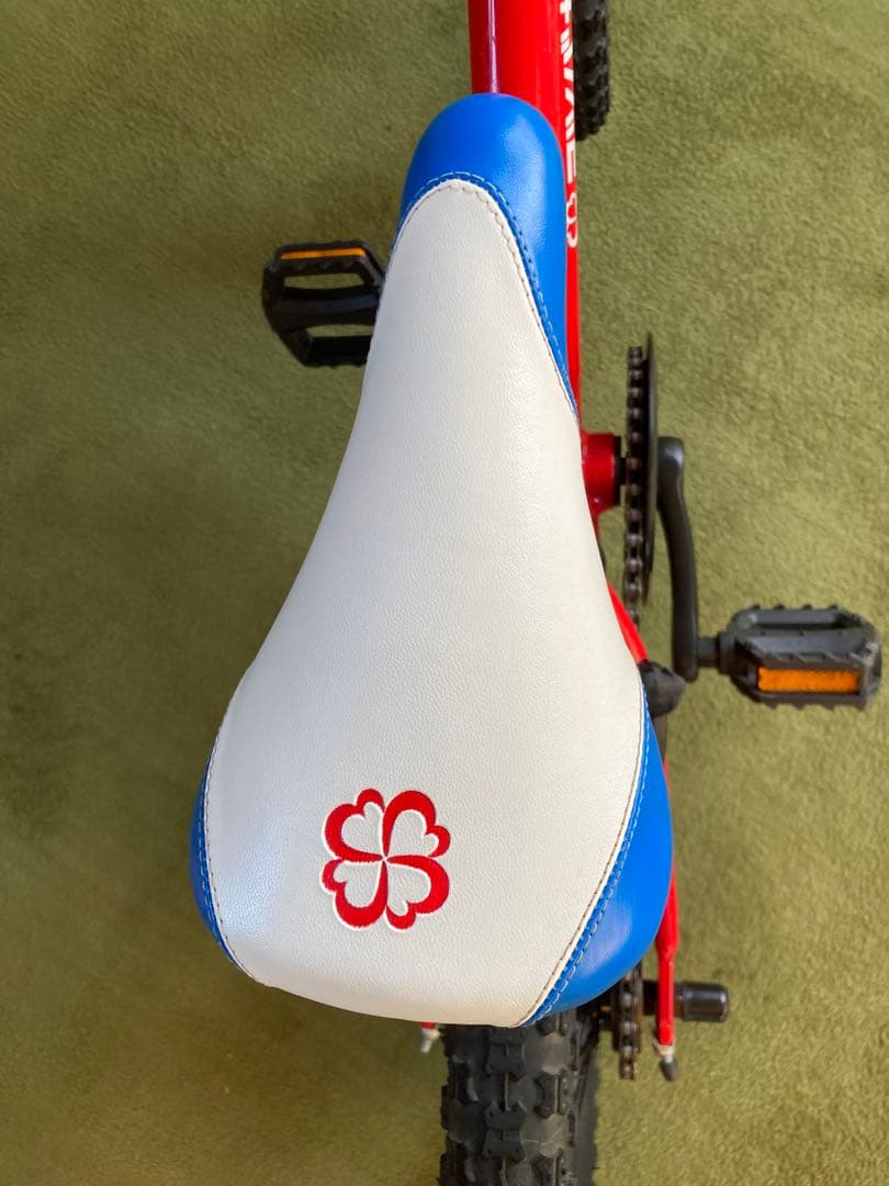 （直接受渡希望）ヨツバサイクル　ヒーローレッド　16インチ　キッズ自転車