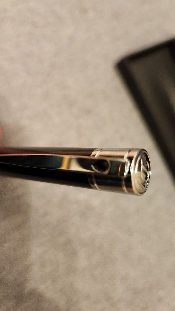 R*i様 新品未使用 デュポン Dイニシャル ボールペン ブラック