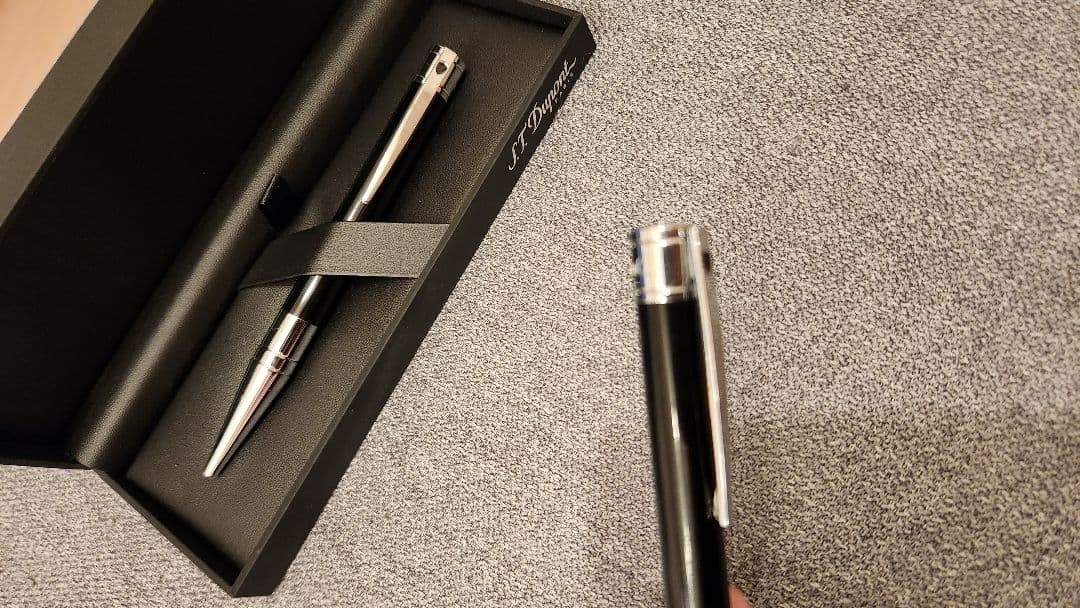 R*i様 新品未使用 デュポン Dイニシャル ボールペン ブラック