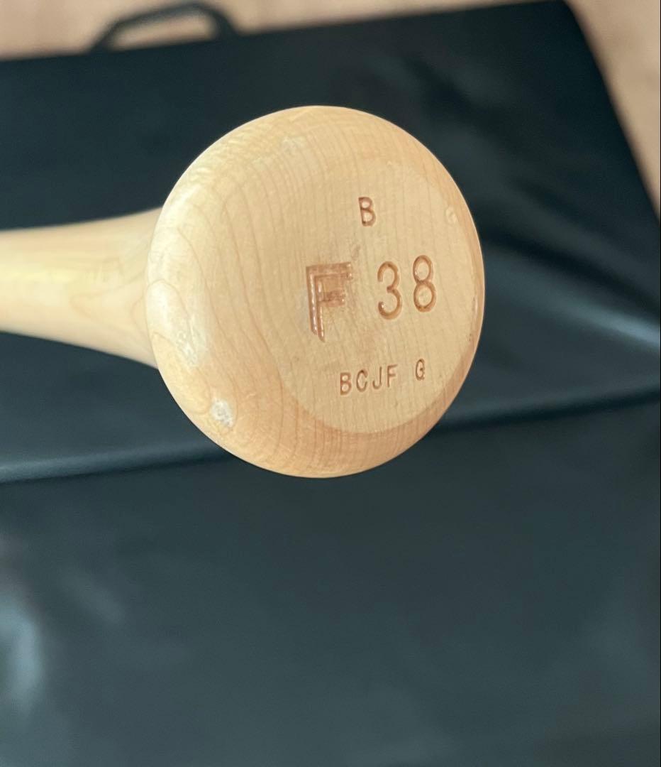 日本ハムファイターズ　石井一成 #38　バット NPBマーク 支給品　実使用