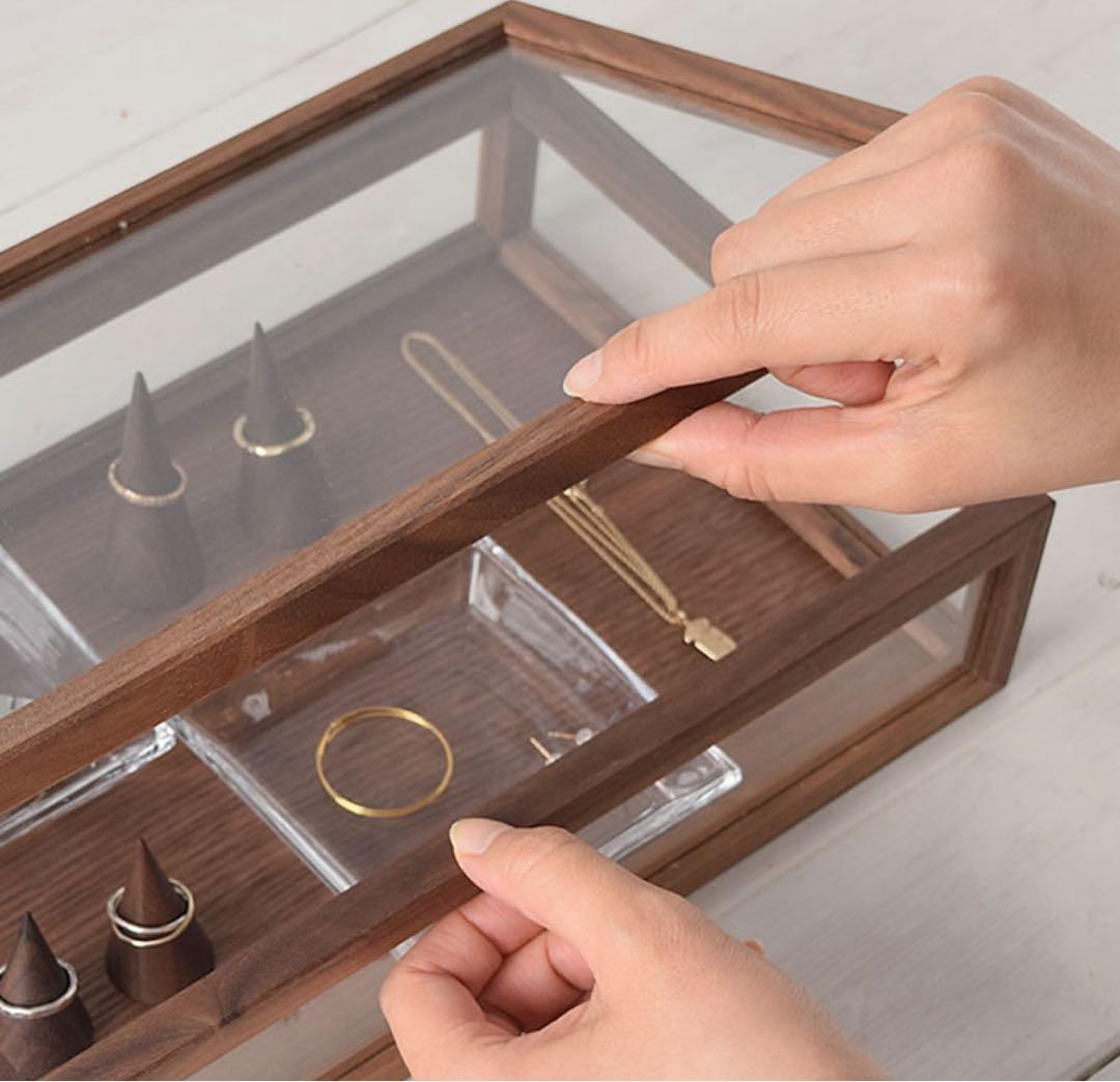 ✴︎SALE✴︎【ラルース】木製 ジュエリーボックス(リングスタンド10個付き)