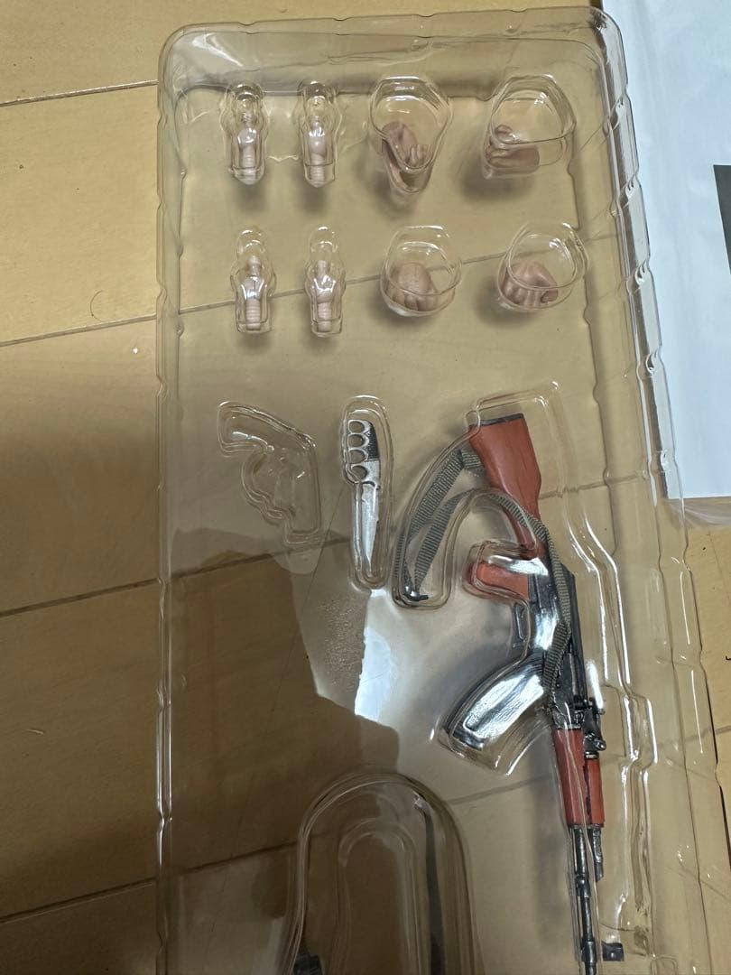 threezero ウォーキング・デッド キャロル・ペレティエ 1/6スケール