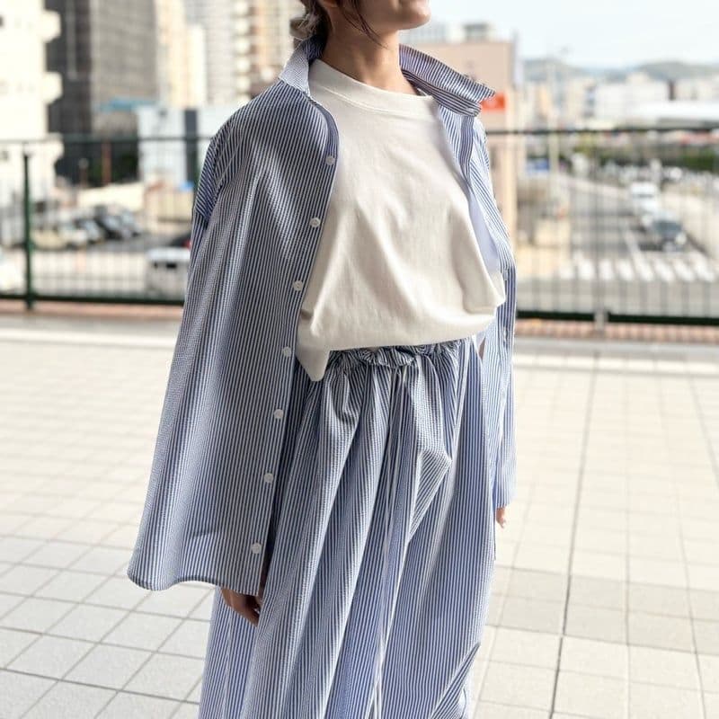 極美品　LIROMA　リロマ　デザインシャツワンピース　ストライプ