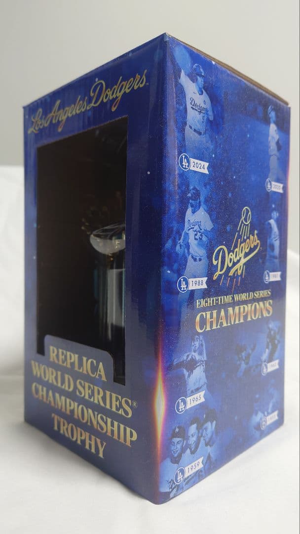 ドジャースWS 2025 レプリカトロフィー
