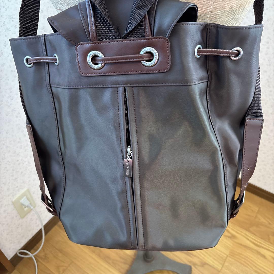 福箱コロンビアジャケット2着ＨＨ1着ＮＢtシャツ1.プーマ tシャツ1.リック1