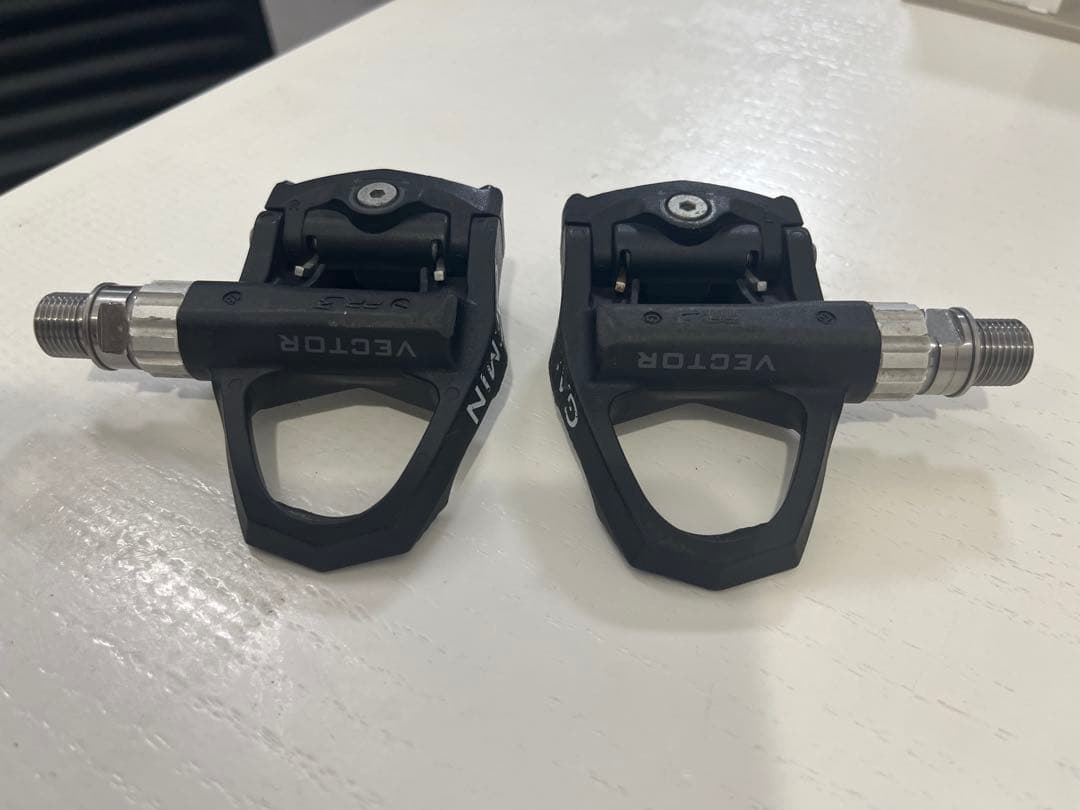 GARMIN VECTROR 両足 ペダル型パワーメーター ロードバイク