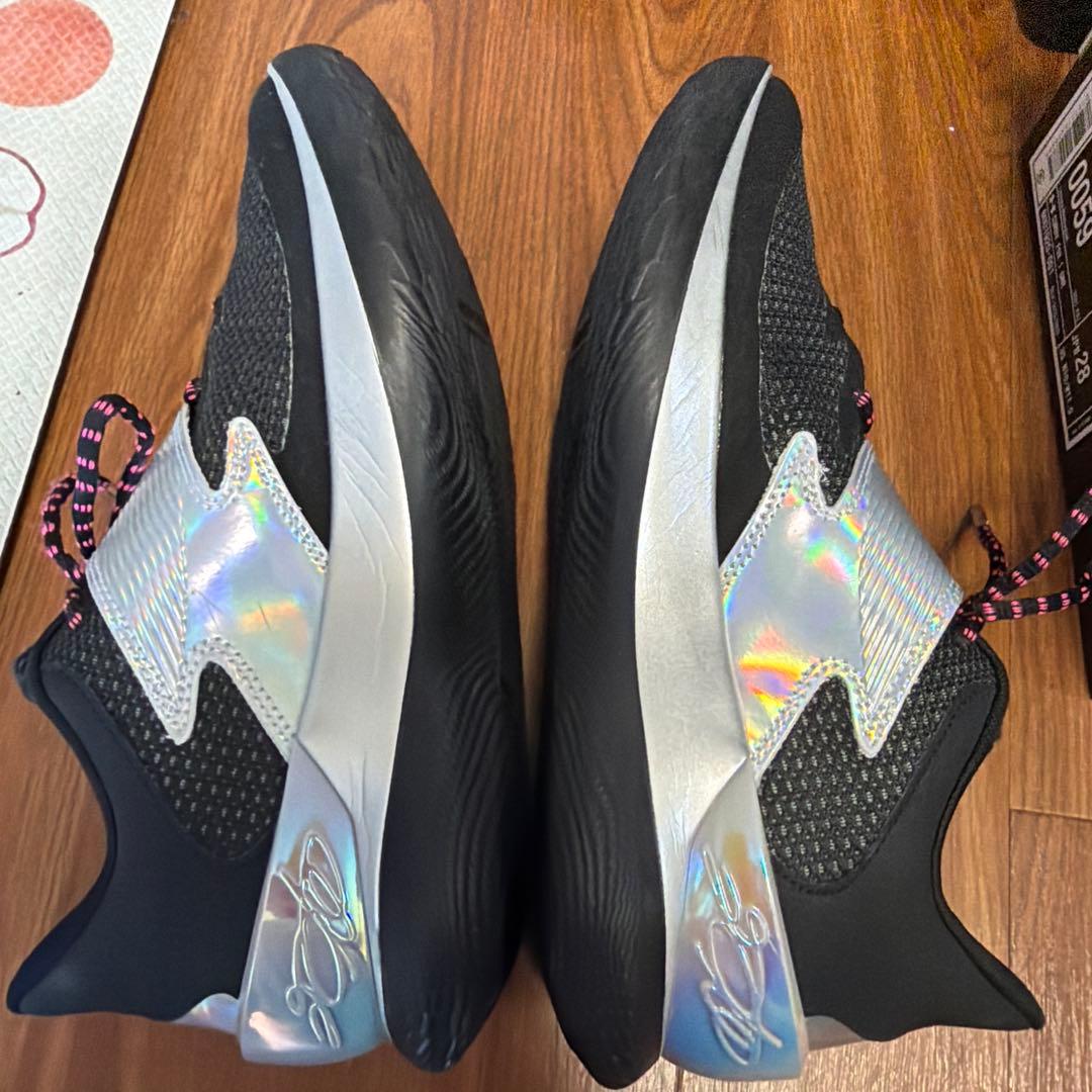 シューズ(男性用) UNDER ARMOUR Curry FOX1