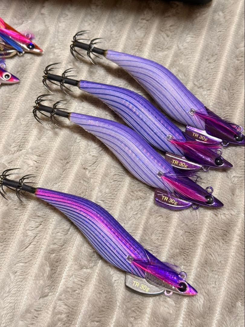 エギリー ダートマックスTR30g-BK TR40g-BK