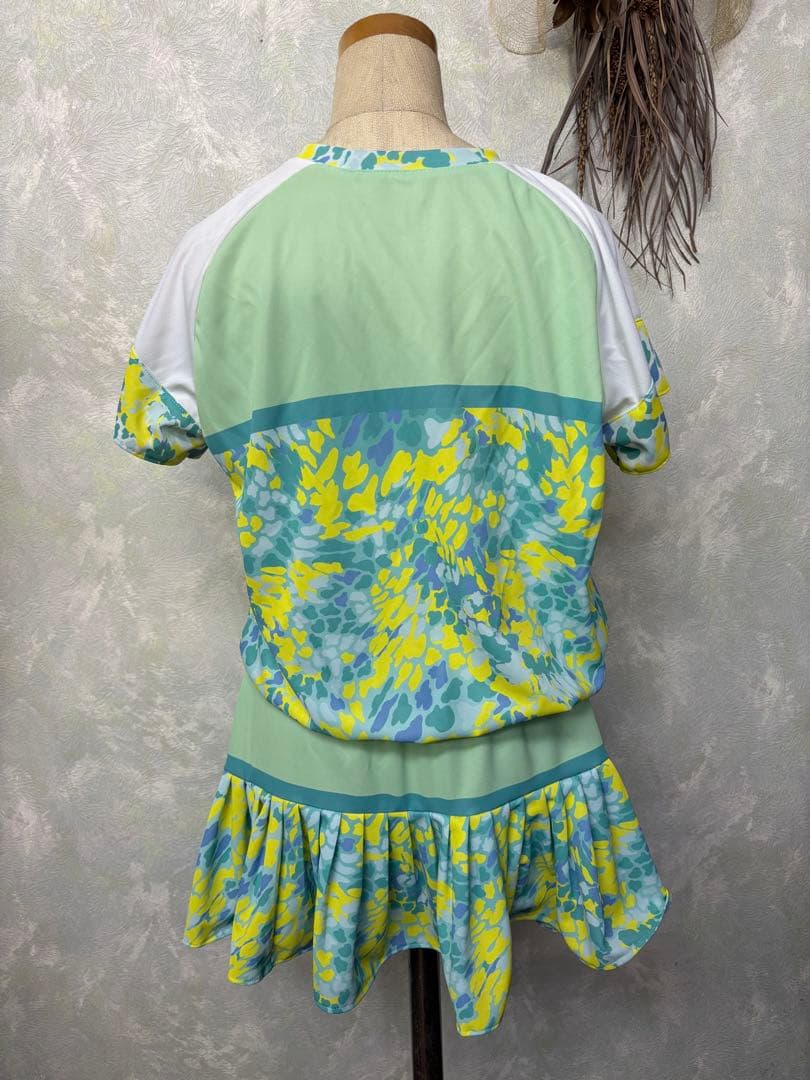 水色と黄色柄テニスウェア ワンピース