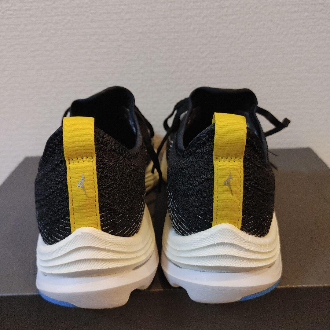 mizuno　22.5センチ　ウエーブエアロ20＋R(ランニング)