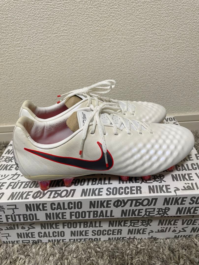 新品未使用　マジスタオーパスFG ワールドカップモデル ACC