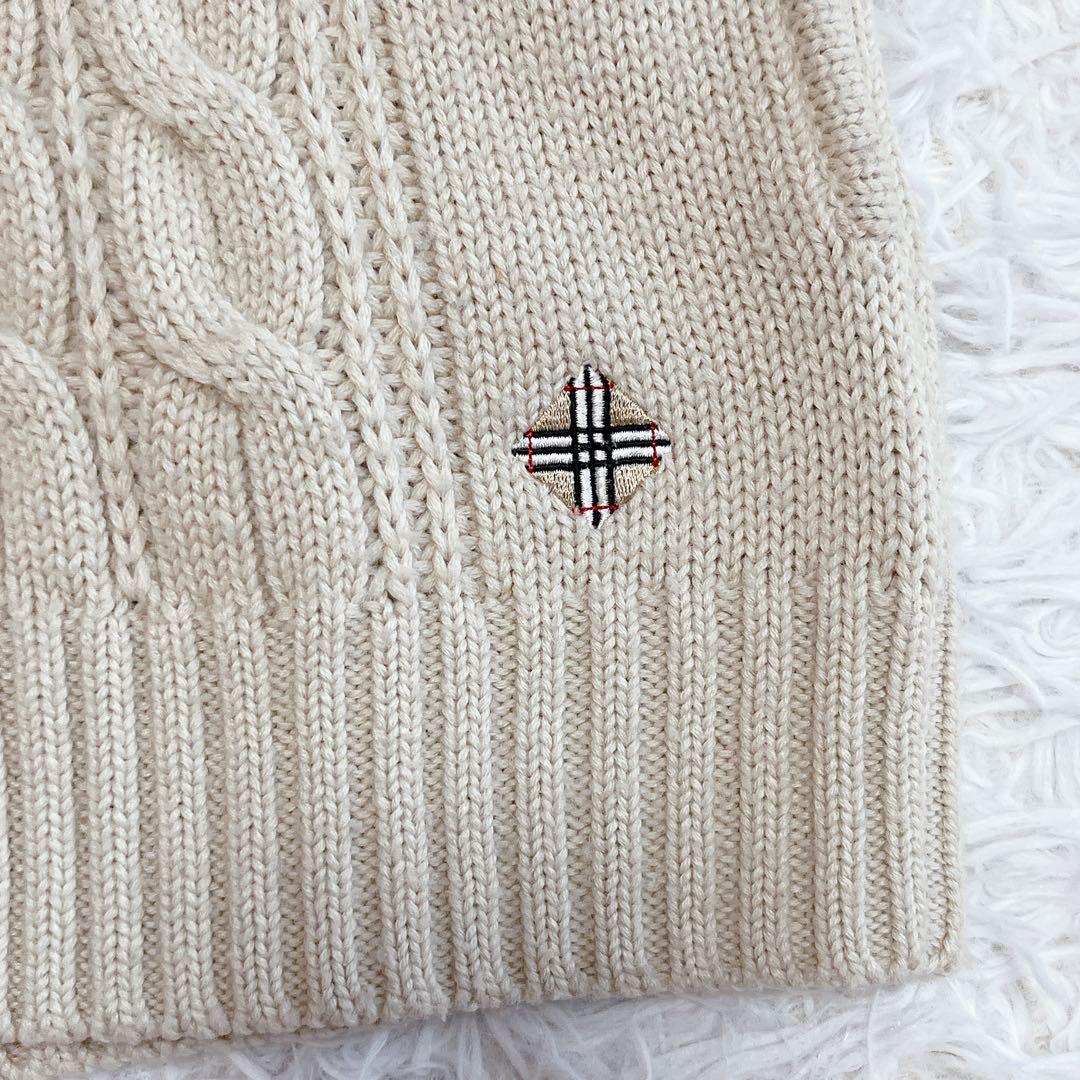 バーバリー ケーブルニットベスト ノバチェック フード ラビットファー ベージュ