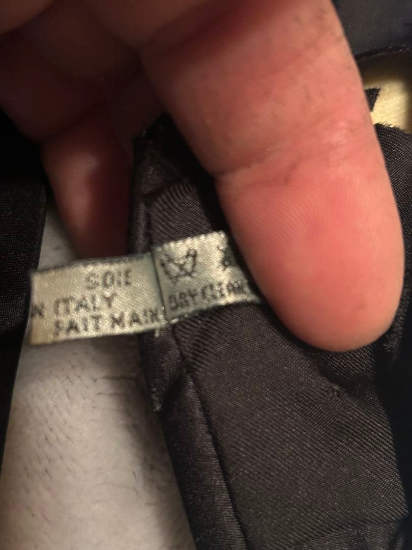 ＊値下げChristian Dior シルク100% ブラックネクタイ