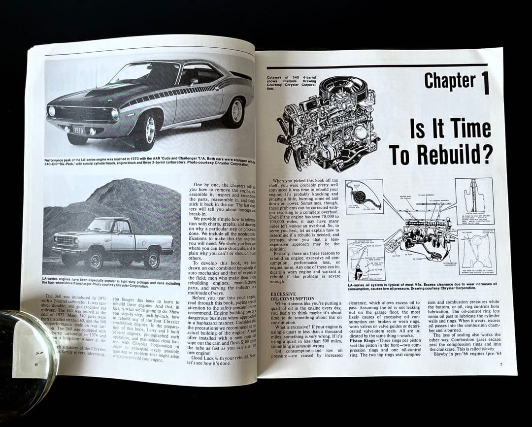 ビンテージ洋書　メンテナンスブック　スモールブロック LAモパーエンジン　ダッジ