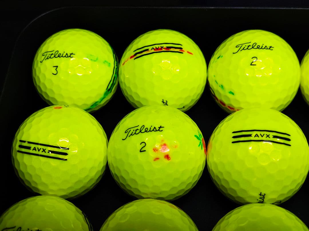 ✨美品✨Titleist AVX('24) ゴルフボール 2ダース