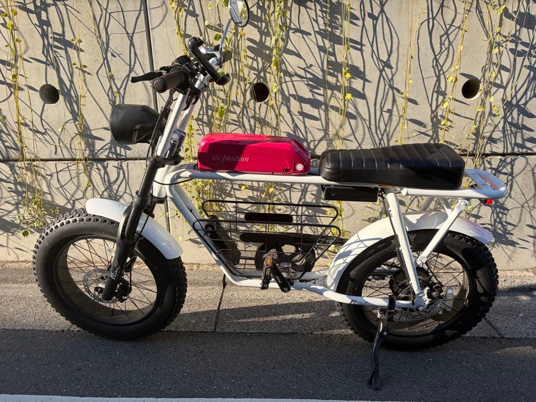 FLOW （フロー) 電動自転車　正規品　美品　走行距離273キロ