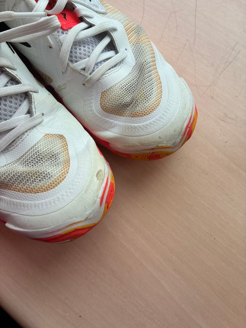 Mizuno ウェーブモーメンタムエリート25.5バレーボールシューズ