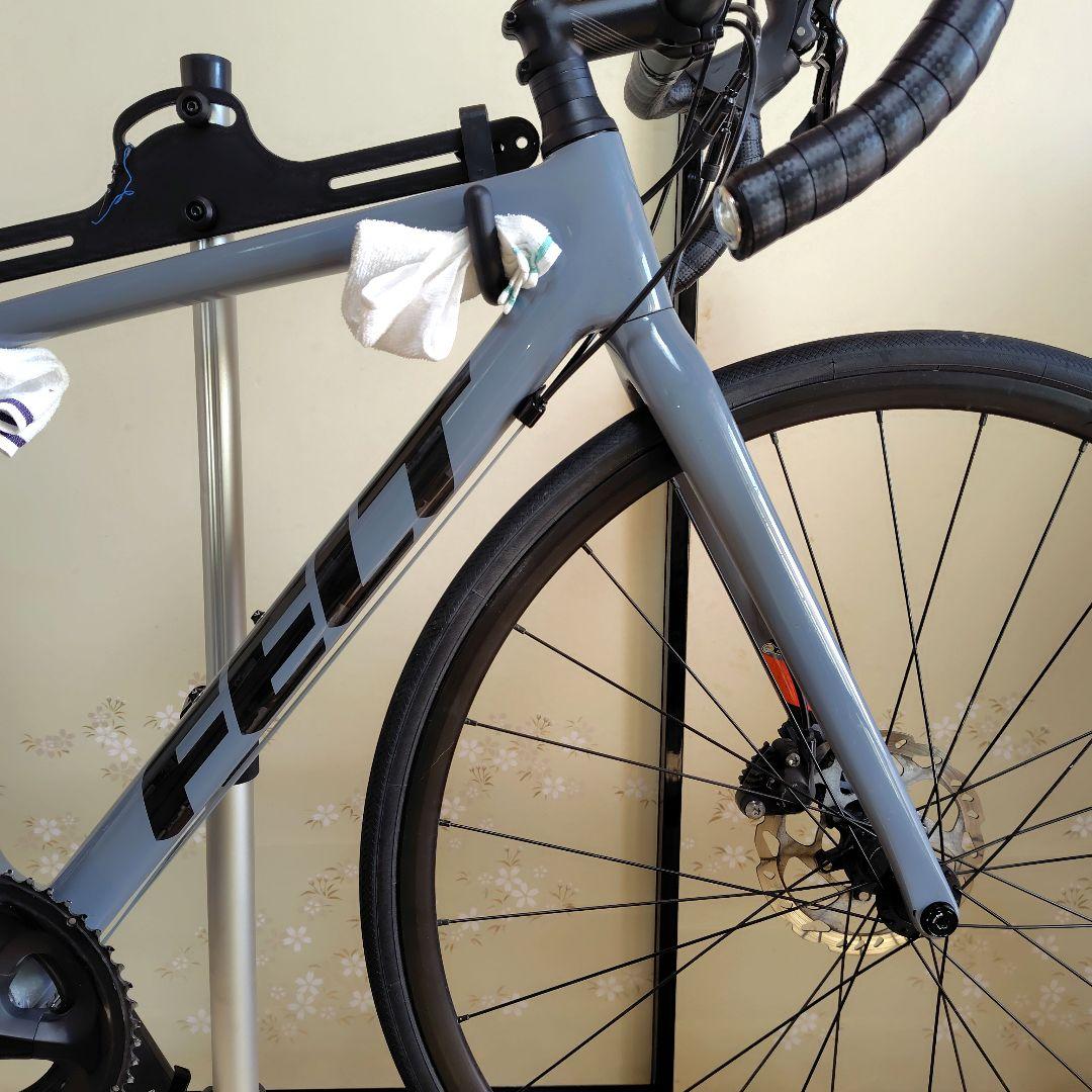 FELT ロードバイク ディスクブレーキ 700C ジューングレー