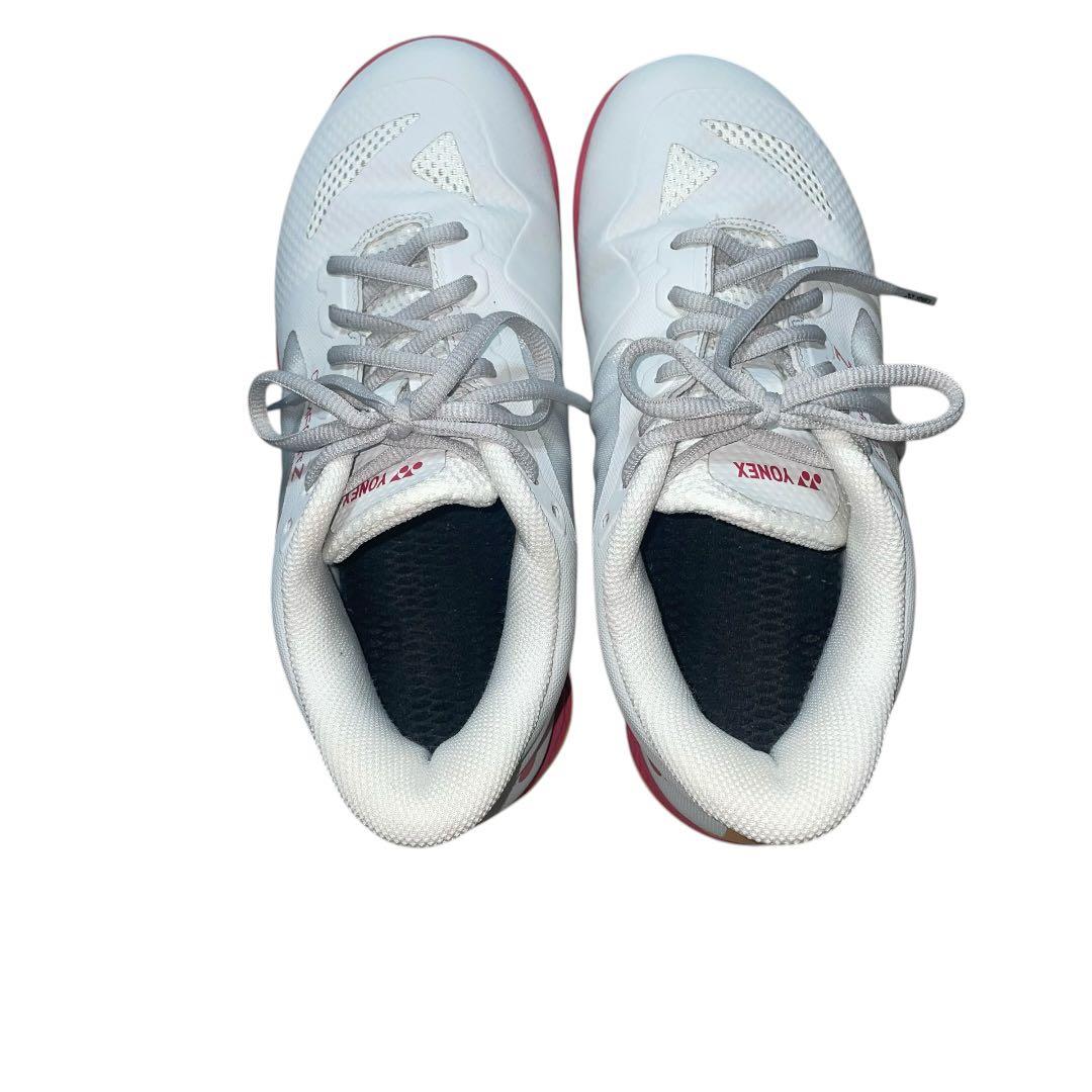 ヨネックス コンフォートZ ワイドミッド　バドミントンシューズ　24.0cm