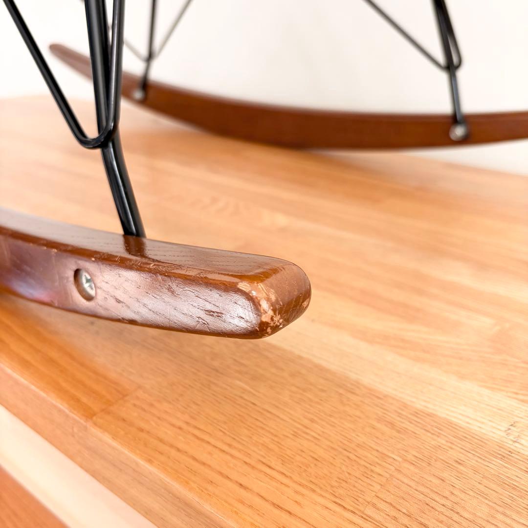 イームズ　シェルチェア　ロックベース　ハーマンミラー　送料無料