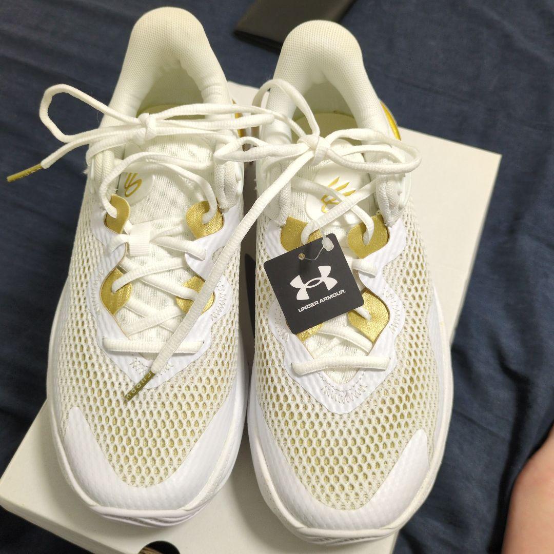 Under Armour カリー スプラッシュ24 AP