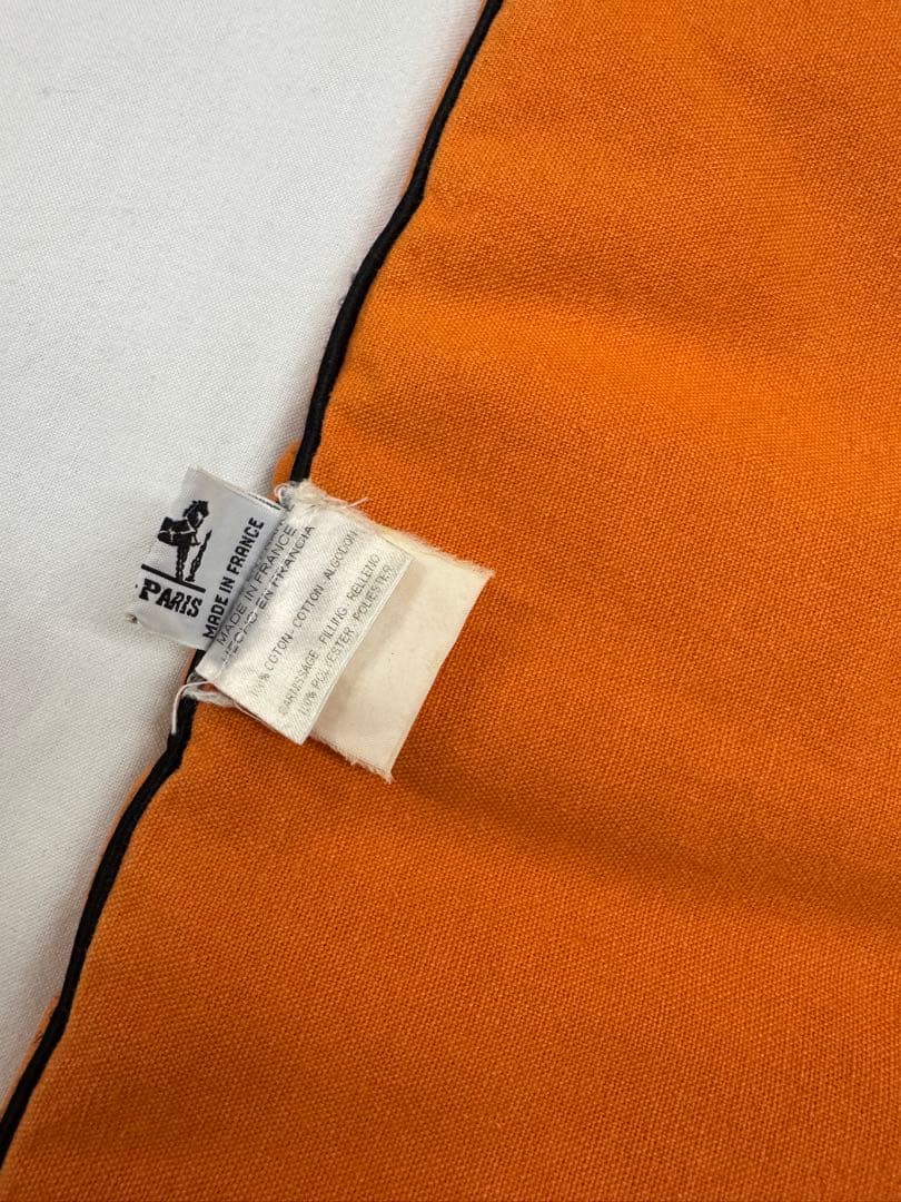 エルメス　ペット用　中綿入りマット　オレンジ