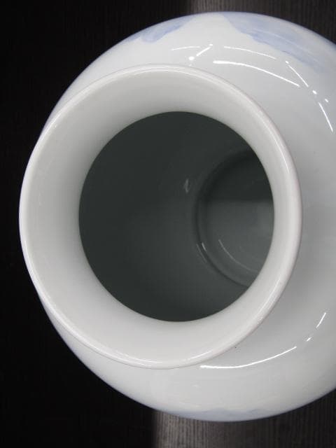 【未使用品】有田焼 深川製磁 宮内庁御用達 花瓶 壺 共箱付