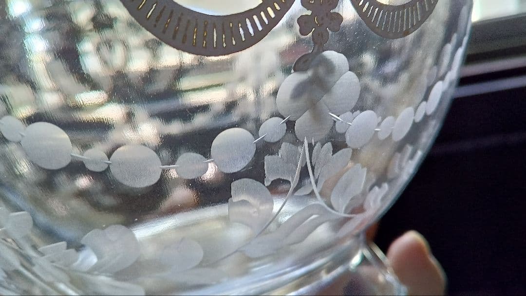 アンティーク 銀もようにハンドカット ガラス四角深鉢