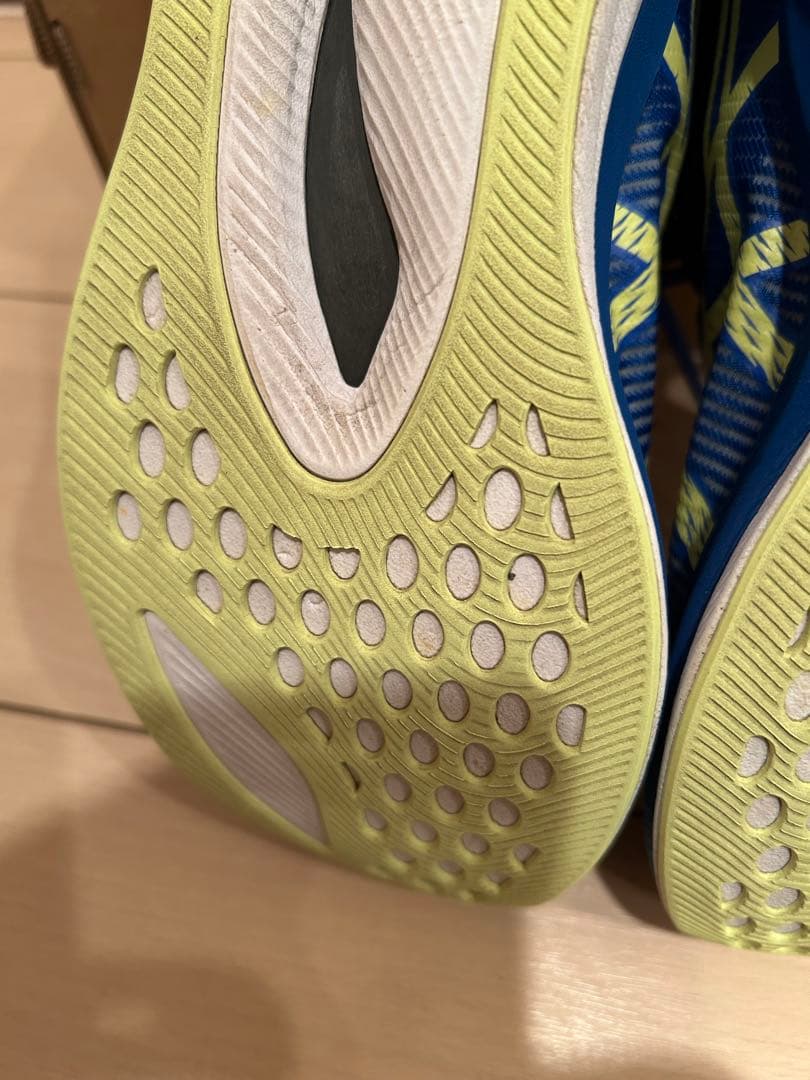 r*n様 大特価！アシックス　マジックスピード3 25.5cm ホワイトブルー