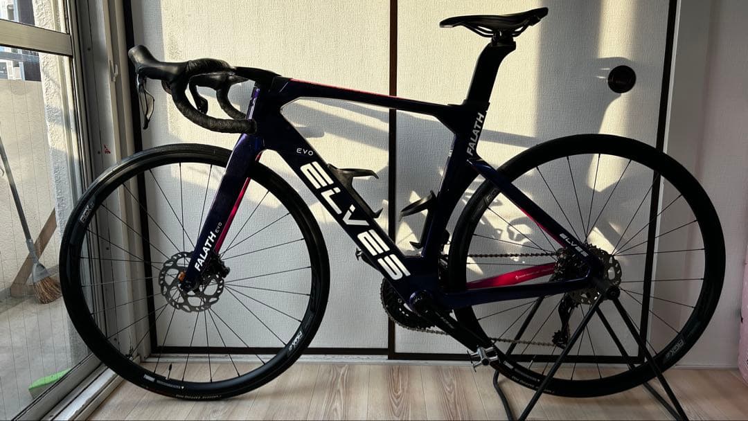 自転車本体 ELVES FALATH EVO with 105 Di2 Hydraulic