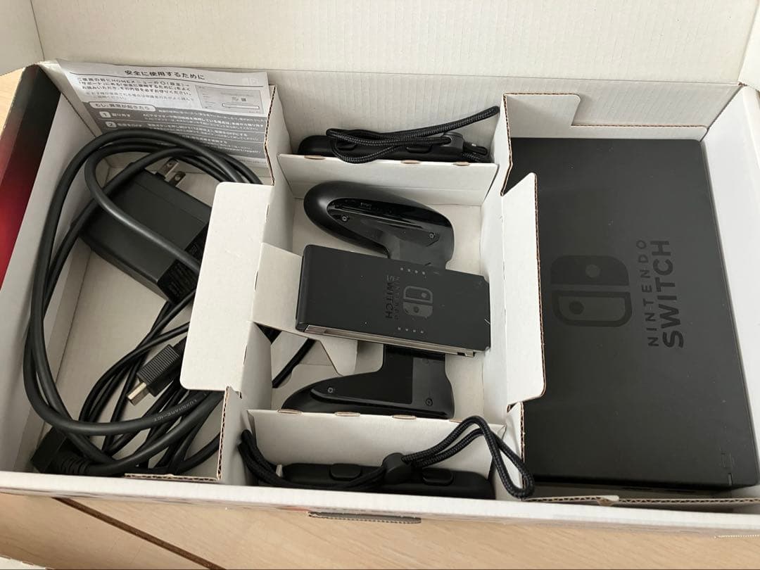 月曜までお値下げ！　Nintendo Switch 本体