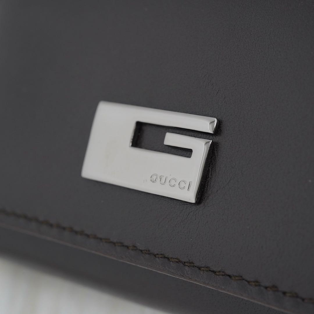 未使用品　箱付き　GUCCI グッチ　キーケース　レザー　G柄　ブラウン　希少