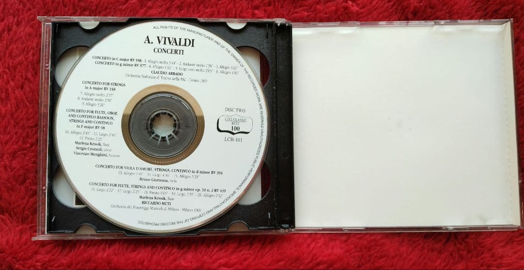 ヴィヴァルディ
協奏曲集　アバド&ムーティ
+カラヤン&ジュリーニ