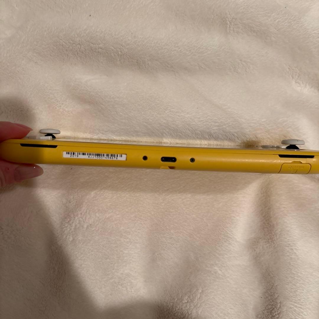 【ジャンク品】Nintendo Switch Lite イエロー 本体のみ
