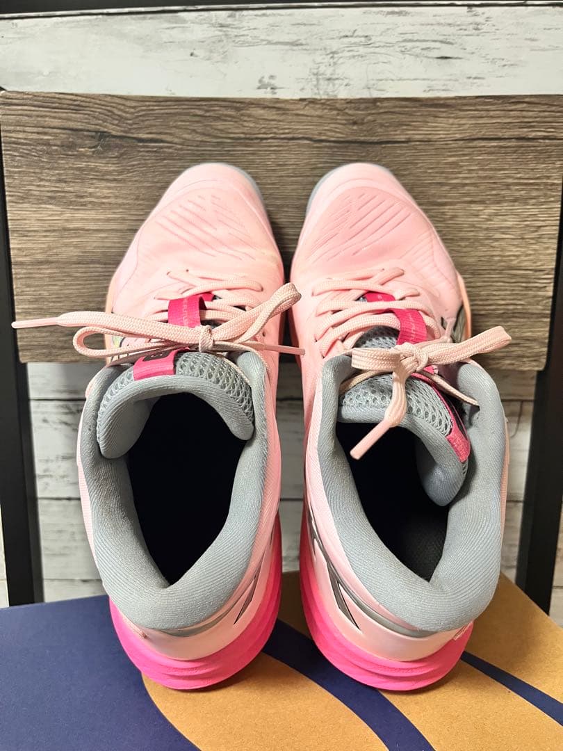 ASICS SKY ELITEバレーボールシューズ ピンク 高橋藍　26.5cm