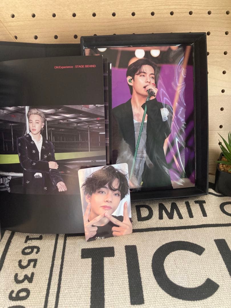 K-POP・アジア BTS MAP OF THE SOUL ON:E  Blu-ray