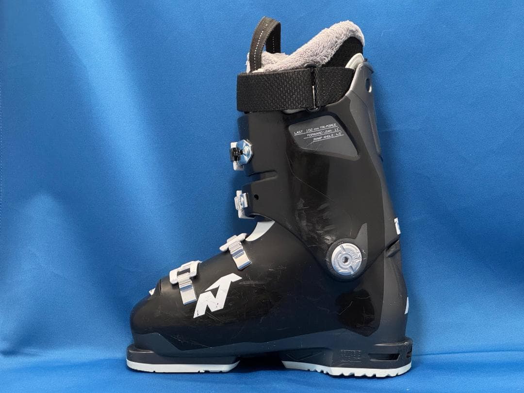 【レディース】NORDICAスキーブーツ 23cm - 23.5cm 65W