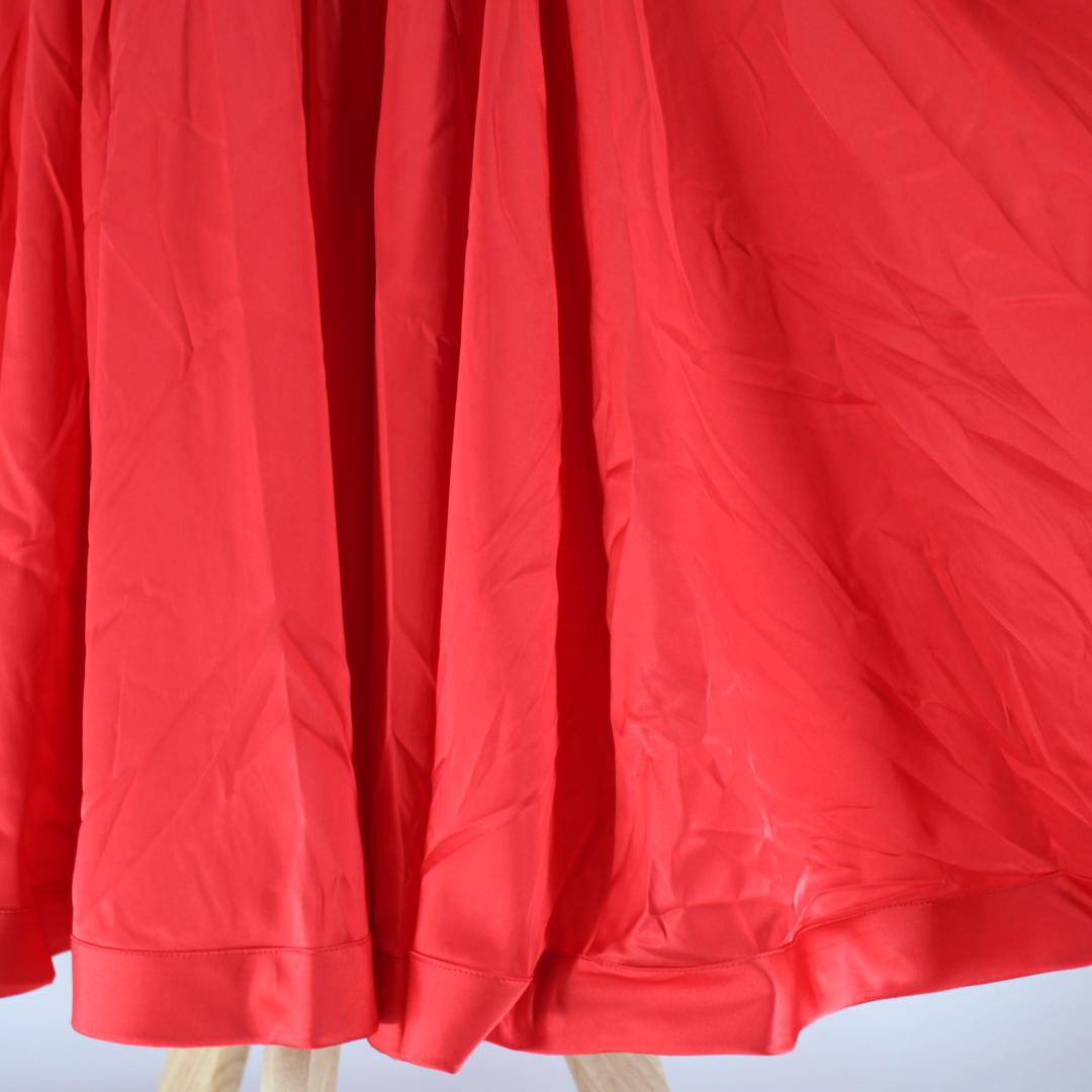 【美品 フラメンコ衣装】レッド ファルダ スカート 赤 光沢 軽い レッスン