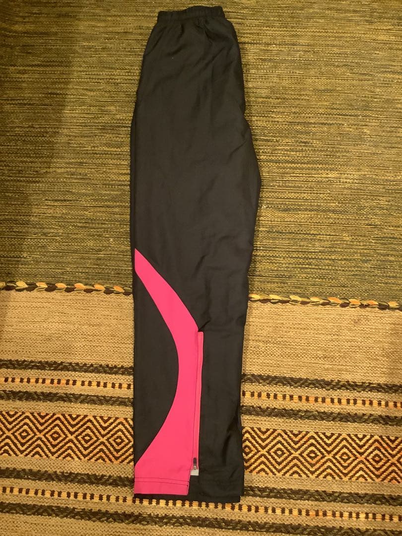 ほぼ新品！廃盤品！ ヨネックス ウィンドブレーカー下 パンツ Lサイズ