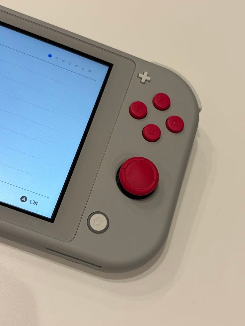 Nintendo Switch Lite ザシアン　ザマゼンタ　モデル