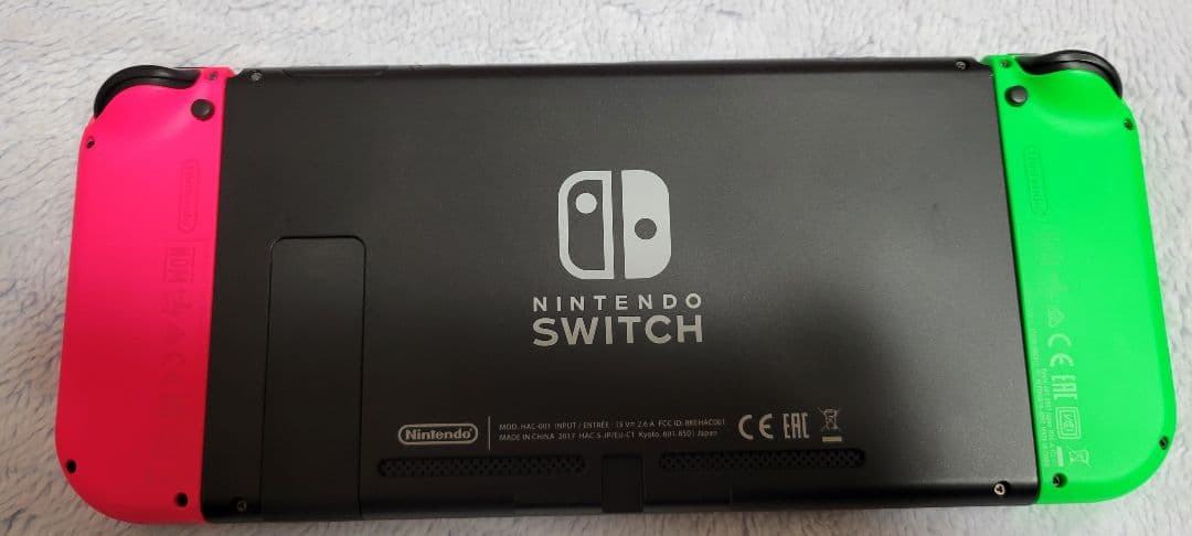 Nintendo Switch グリーン・ピンクジョイコン