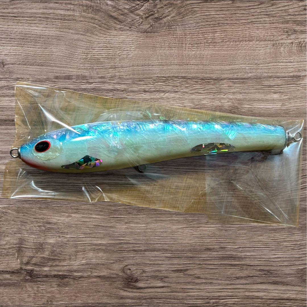 【新品】貝田ルアー　ツイスターF5 検索)パドルベイト　　カーペンター