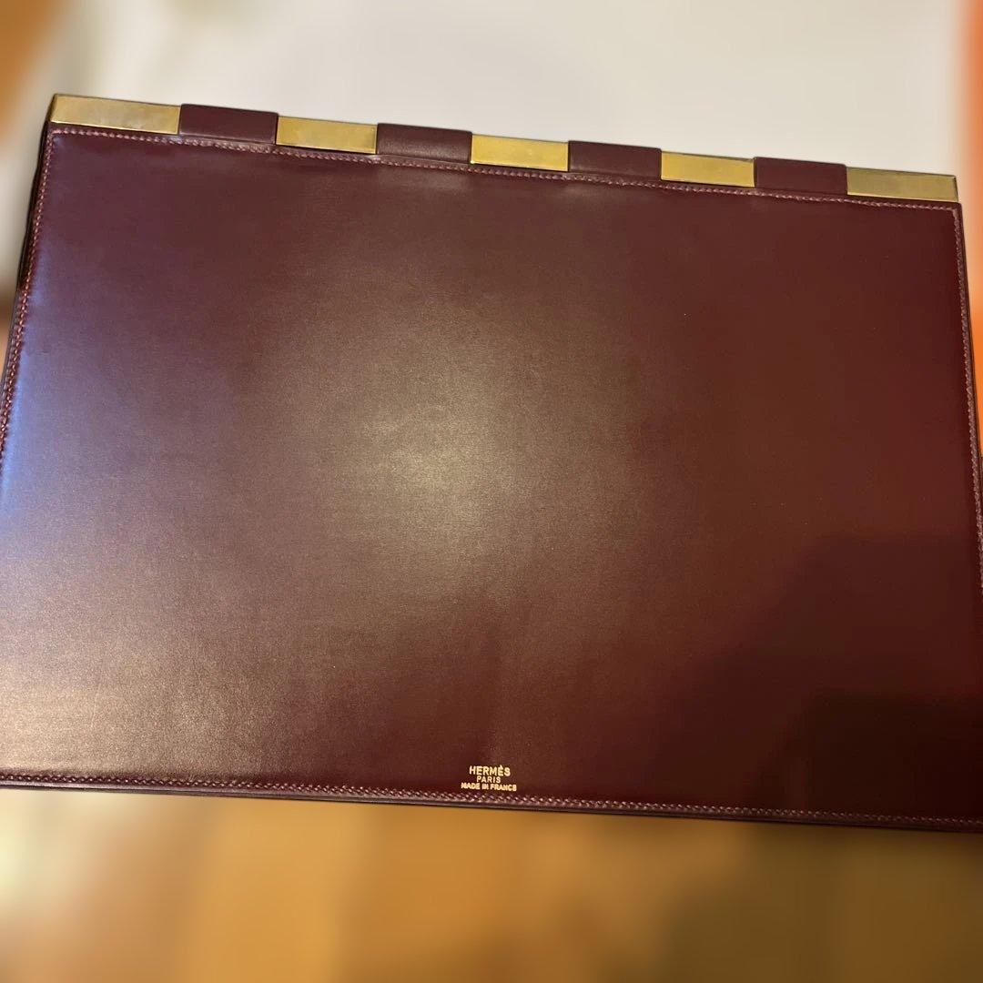 エルメスのサインボード