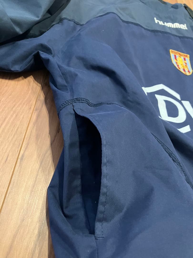 アストンヴィラ hummel ピステ　トレーニングジャケット ドローコード付