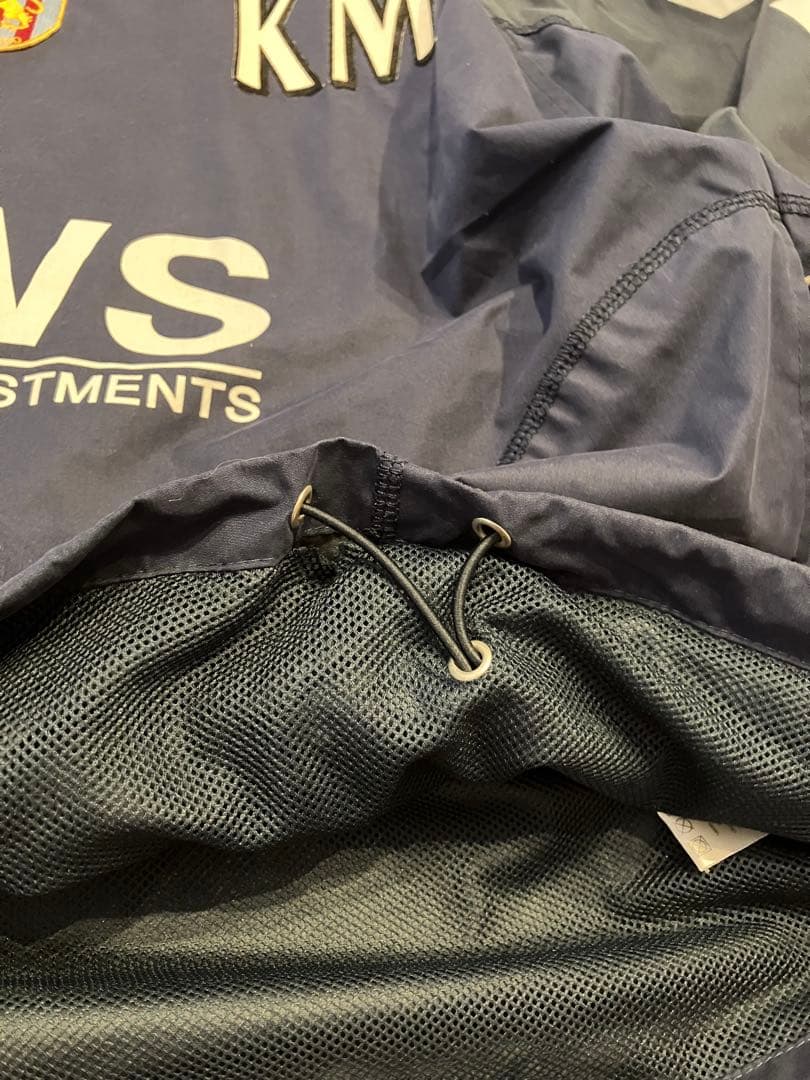 アストンヴィラ hummel ピステ　トレーニングジャケット ドローコード付