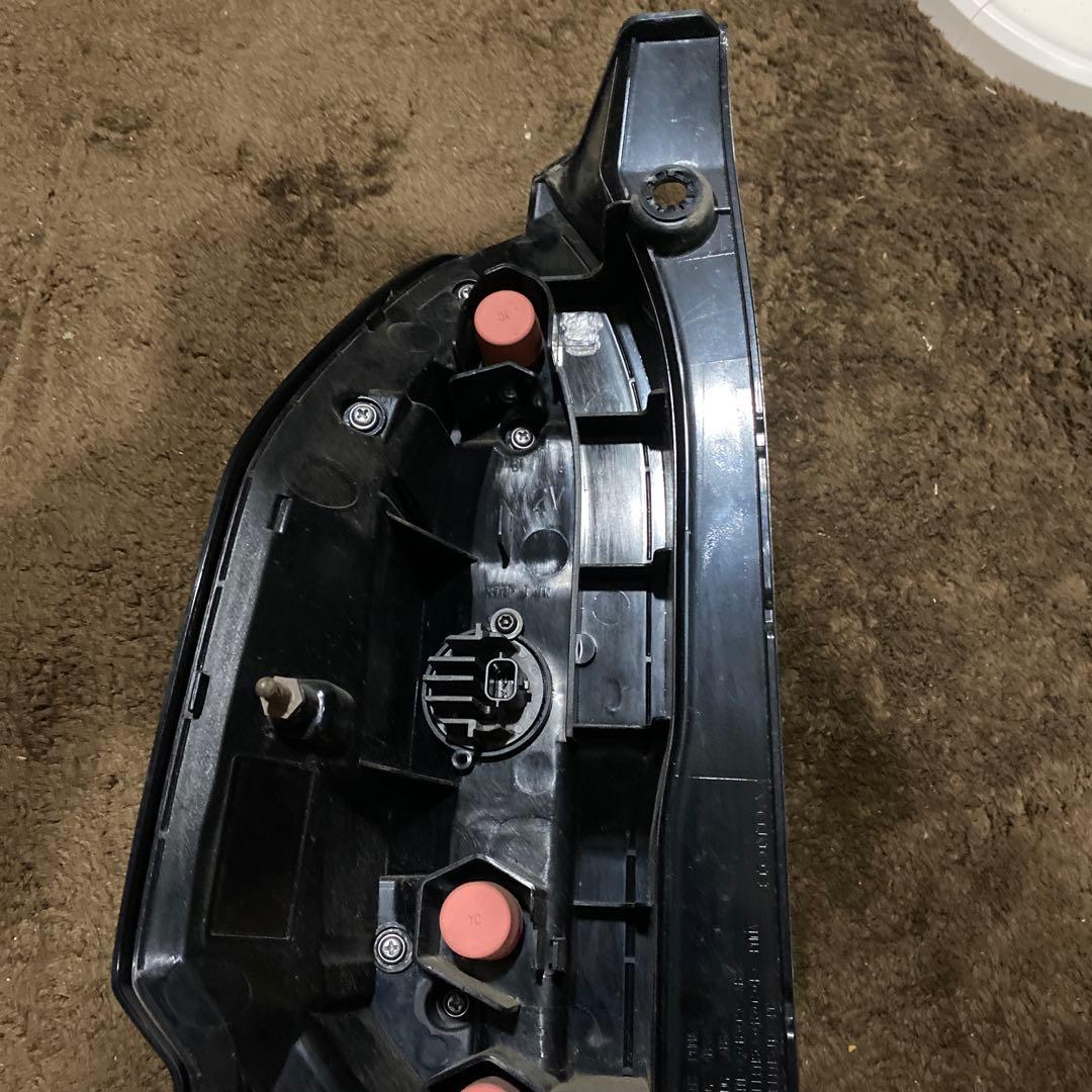 N-BOXテールランプ