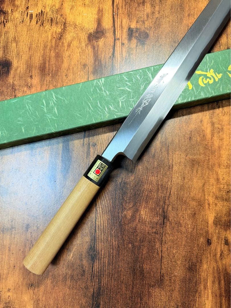 【堺打刃物】刺身　柳刃　白ニ鋼　包丁　　尺三寸　水牛角柄