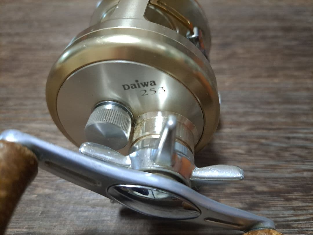 ダイワ　ミリオネア　CV-Z　253　雷魚　トップ　ビッグベイト