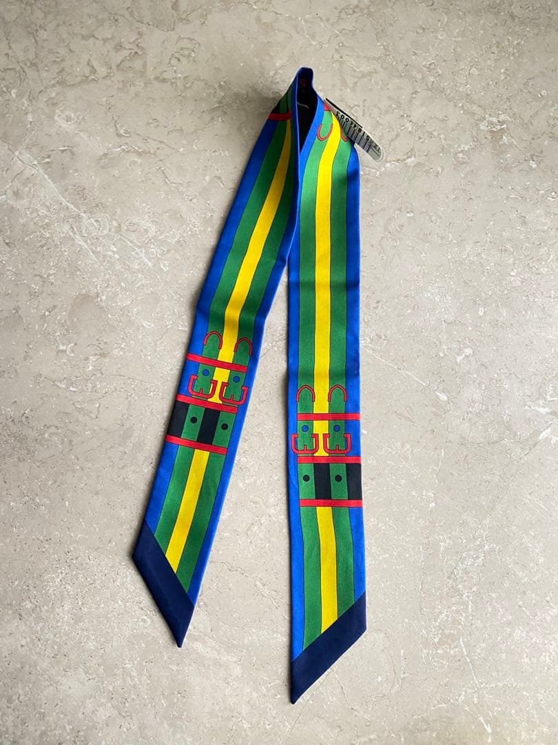 エルメス　ツイリー　馬柄　ブルー系