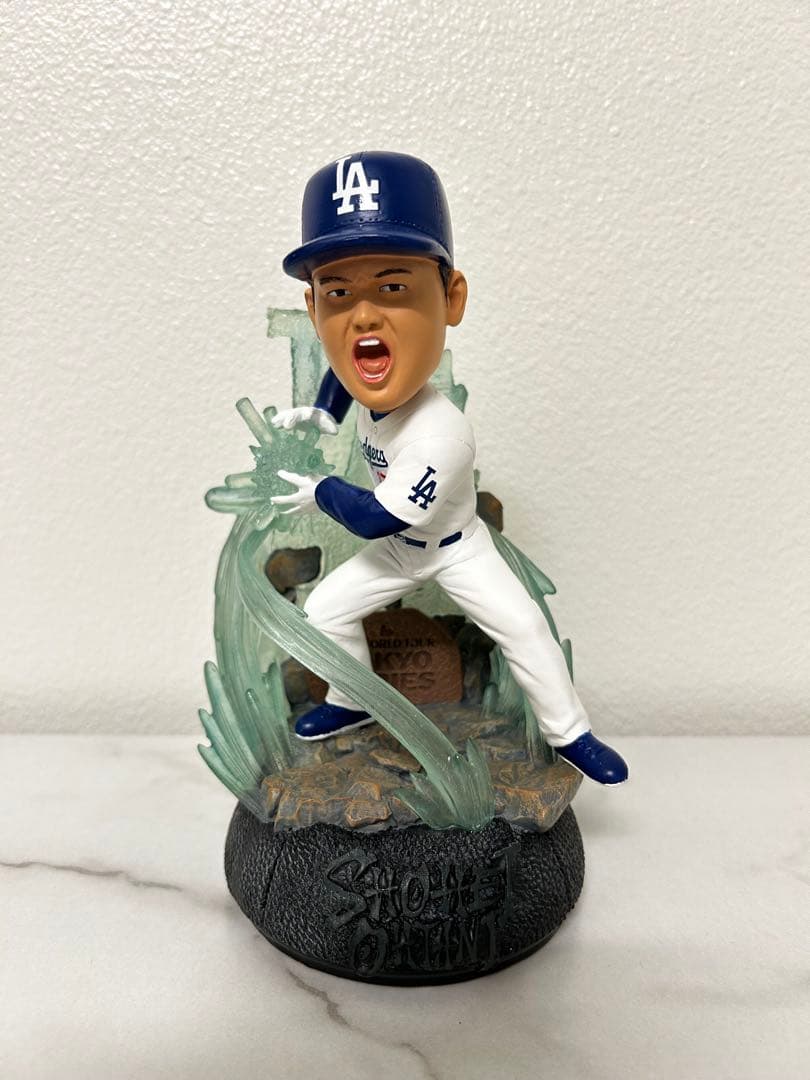 Shohei Ohtani LEDボブルヘッド17番　カメハメハ